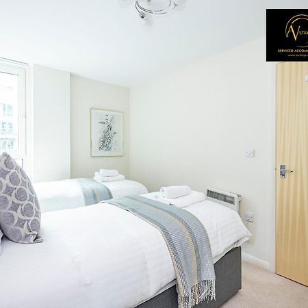2 Bedroom Apartment ロンドン エクステリア 写真